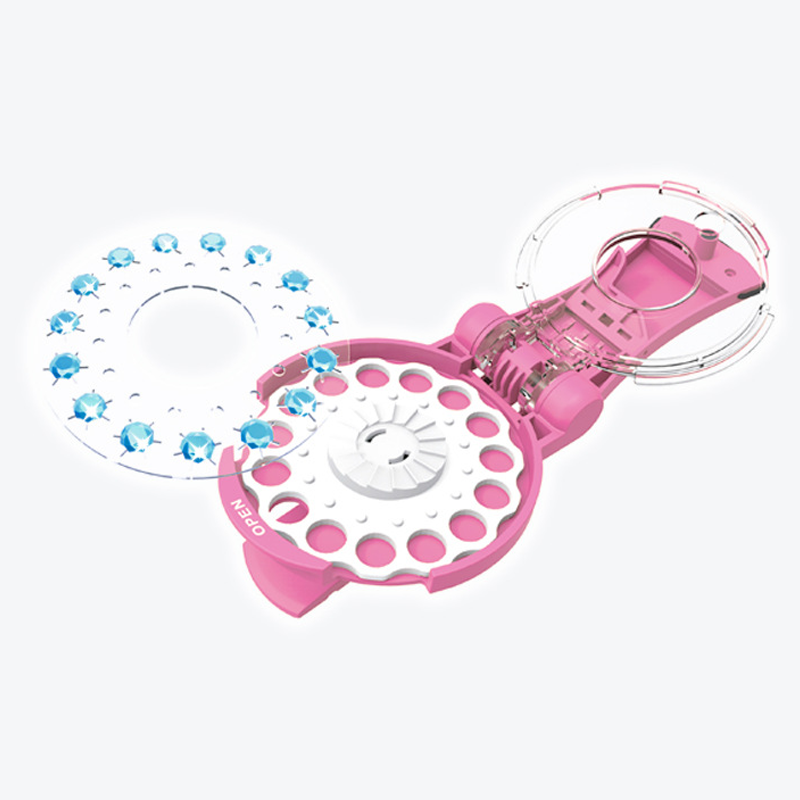 Blinger Gem Stapler: Decorate your accessories with flair