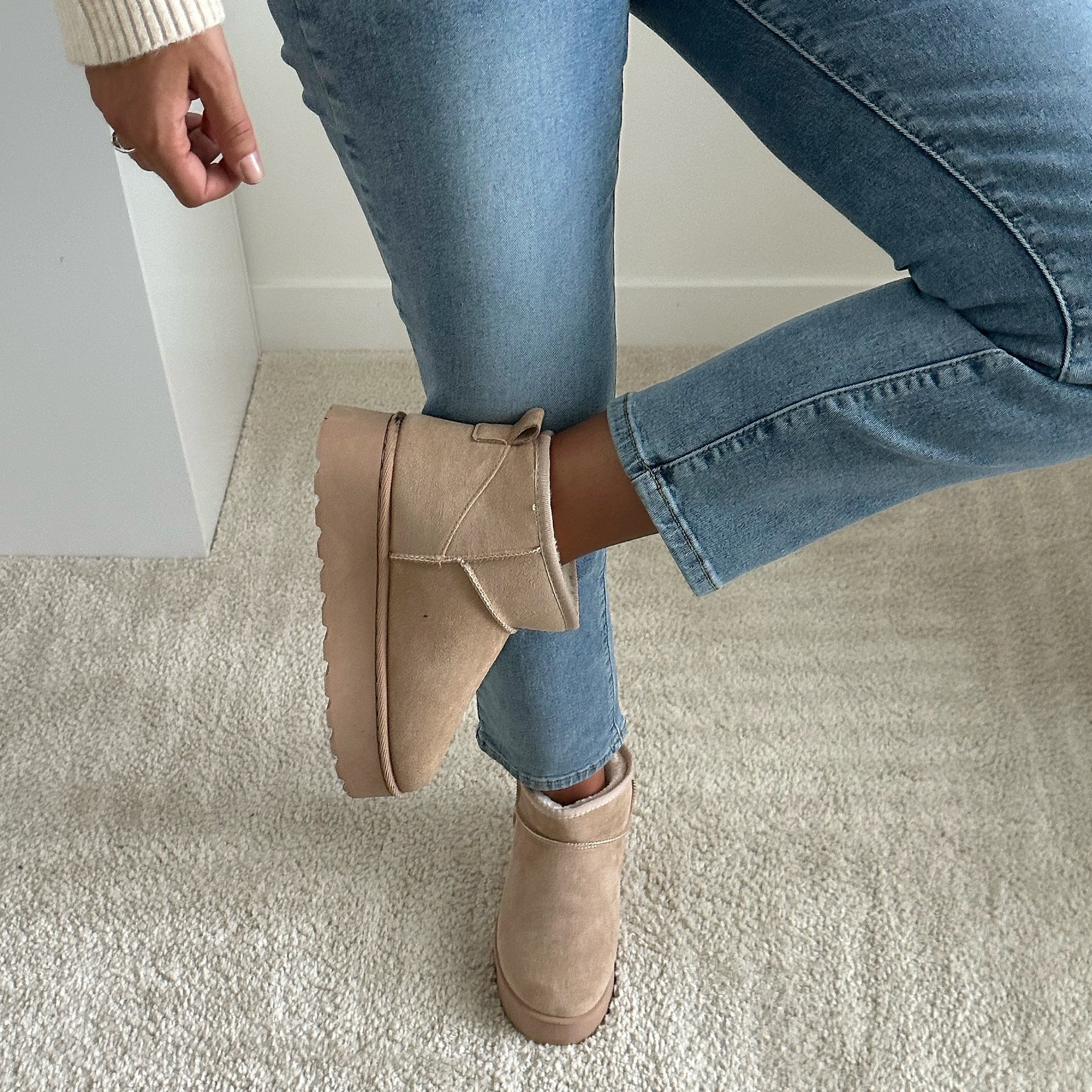 Comfortable and stylish boots for a fatigue-free walk