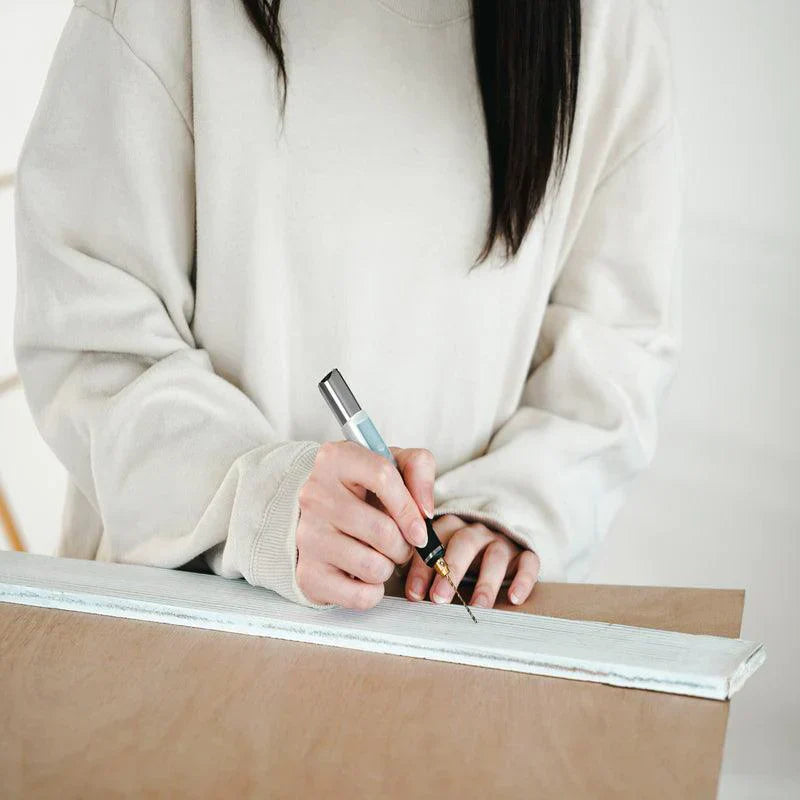 Engrave precisely on wood, glass, or metal