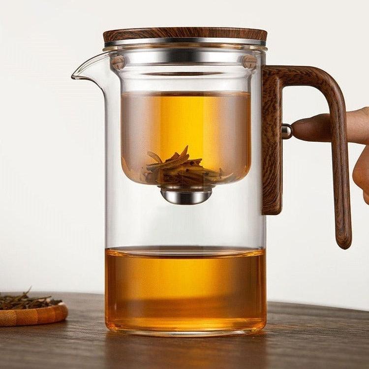 Elegant teapot for a perfect infusion without effort