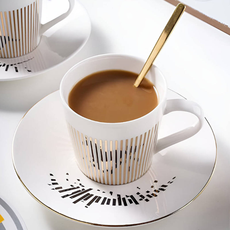 A stylish coffee with a cup that reveals a secret