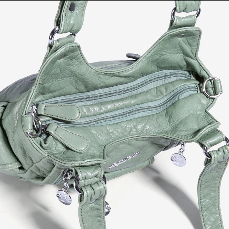 Elegant and flexible bag for a chic everyday style 