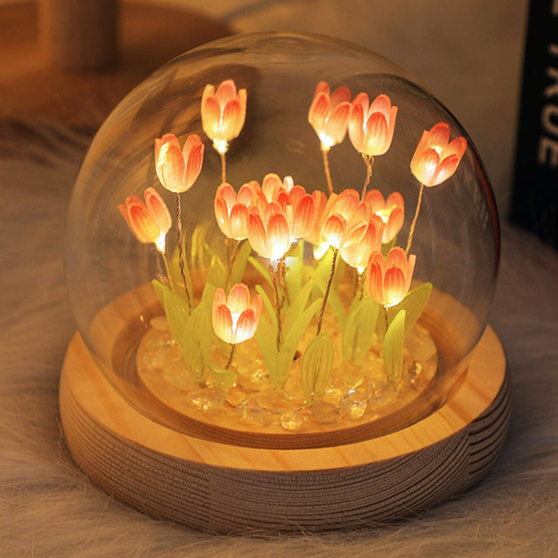 DIY tulip lamp – Soft floral light 