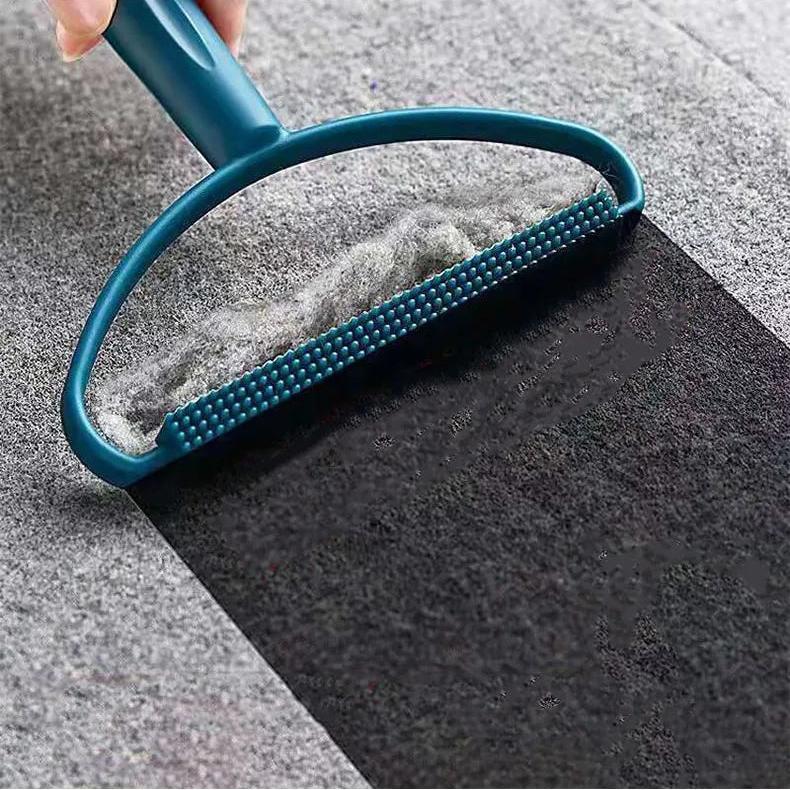 Eliminate pet hair in a single pass 