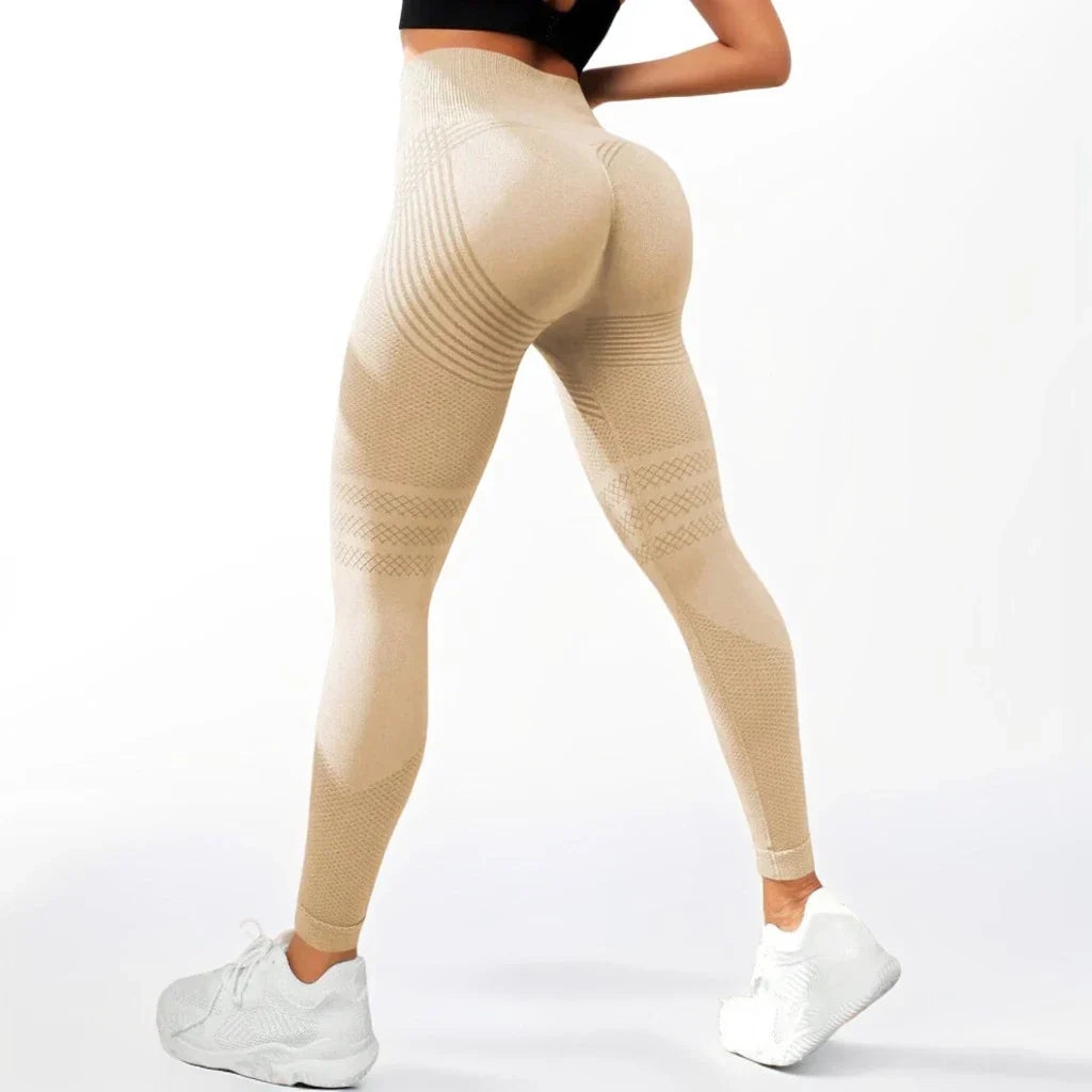 3D Leggings: Patented technology for a refined silhouette 