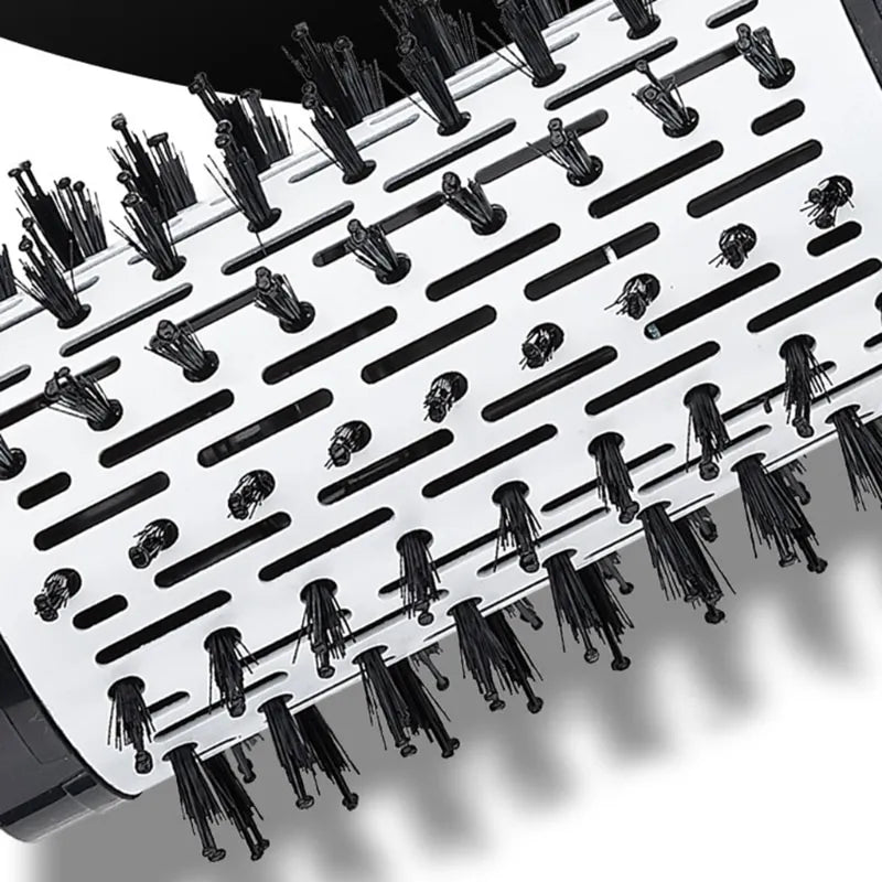 Hair dryer and straightening iron 2-in-1 – A quick and effective styling 