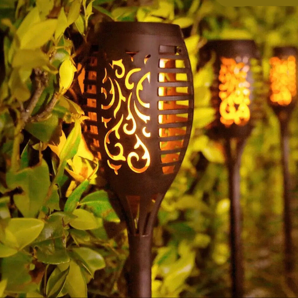 LED solar torch – Realistic flame without fire 