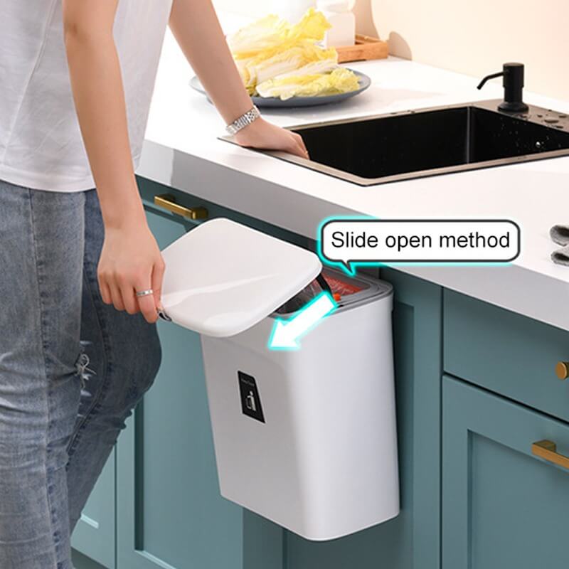 Hanging leak-proof and odor-proof trash can for a spotless kitchen 