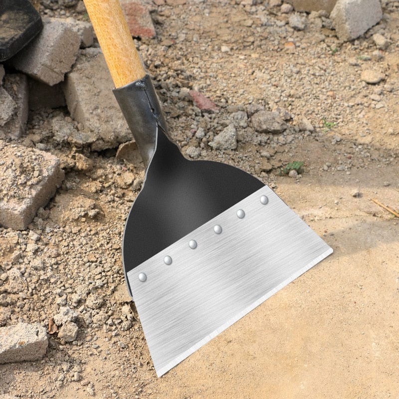Ergonomic garden spade for effective maintenance of your green space 