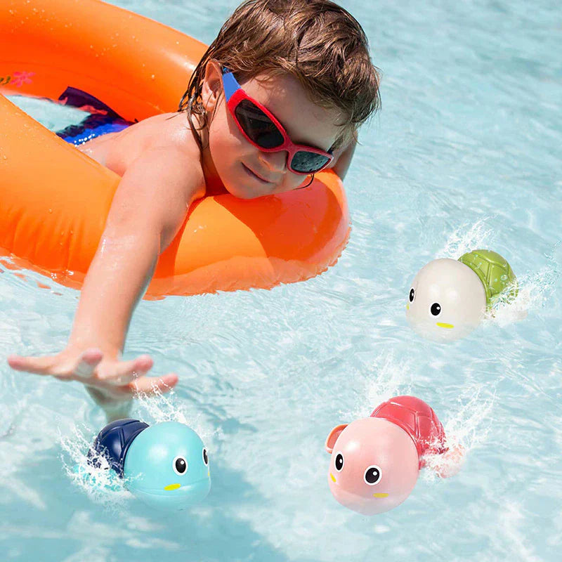 Bath toys to entertain the little ones (x3) 